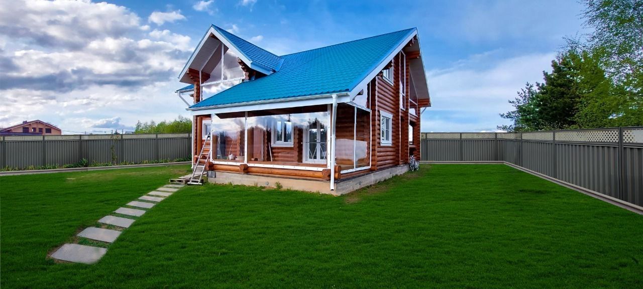 Мягкие окна на веранде загородного дома в Железногорске
